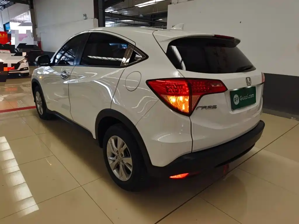Honda Vezel — миниатюра 5
