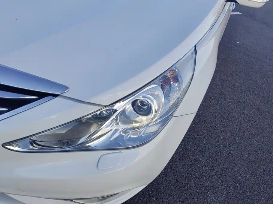 Hyundai Sonata — миниатюра 5