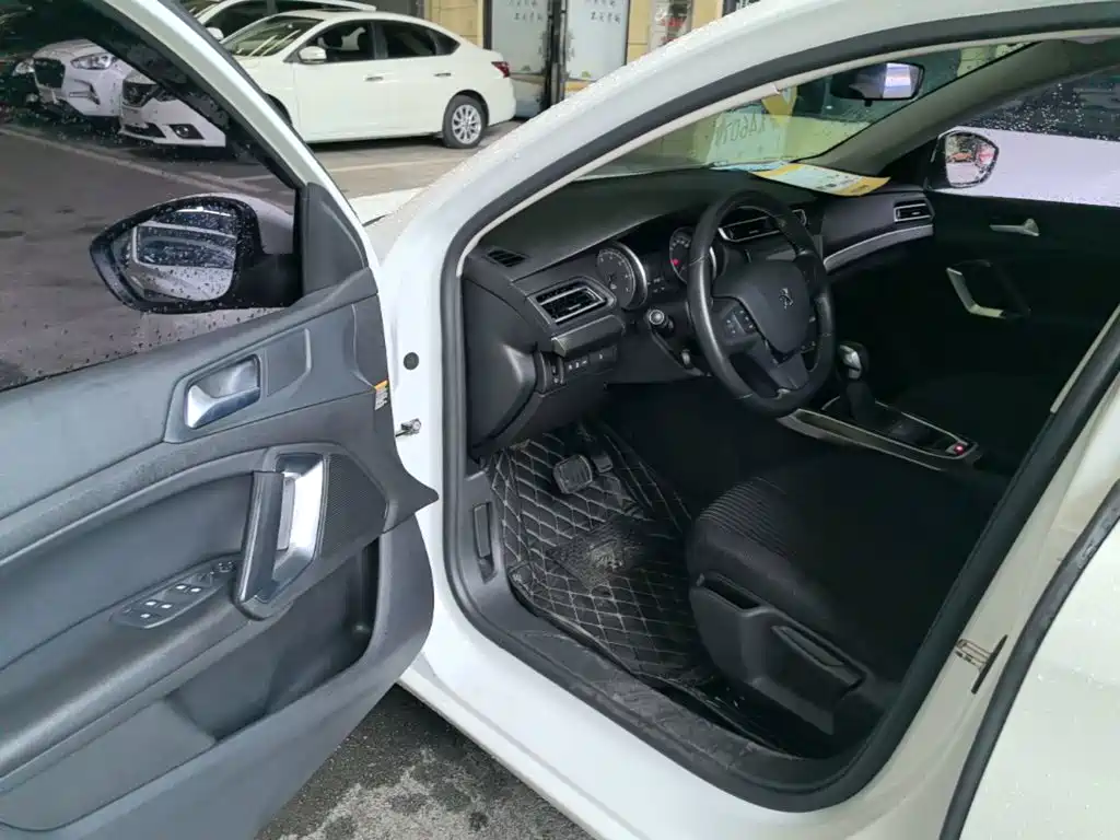 Peugeot 408 — миниатюра 16