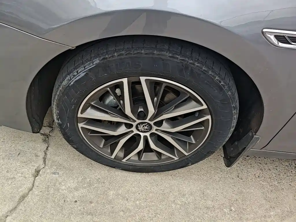 BYD Qin PLUS — миниатюра 23