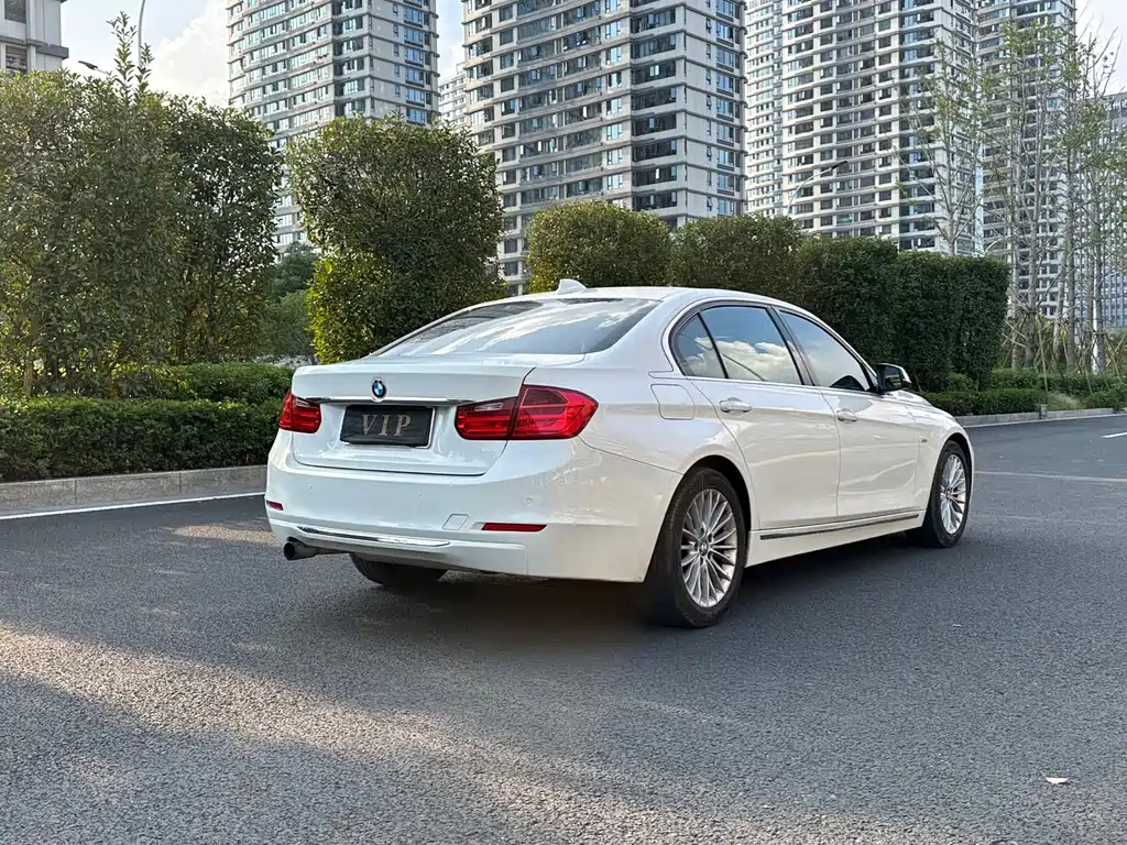 BMW 3 Series — миниатюра 4