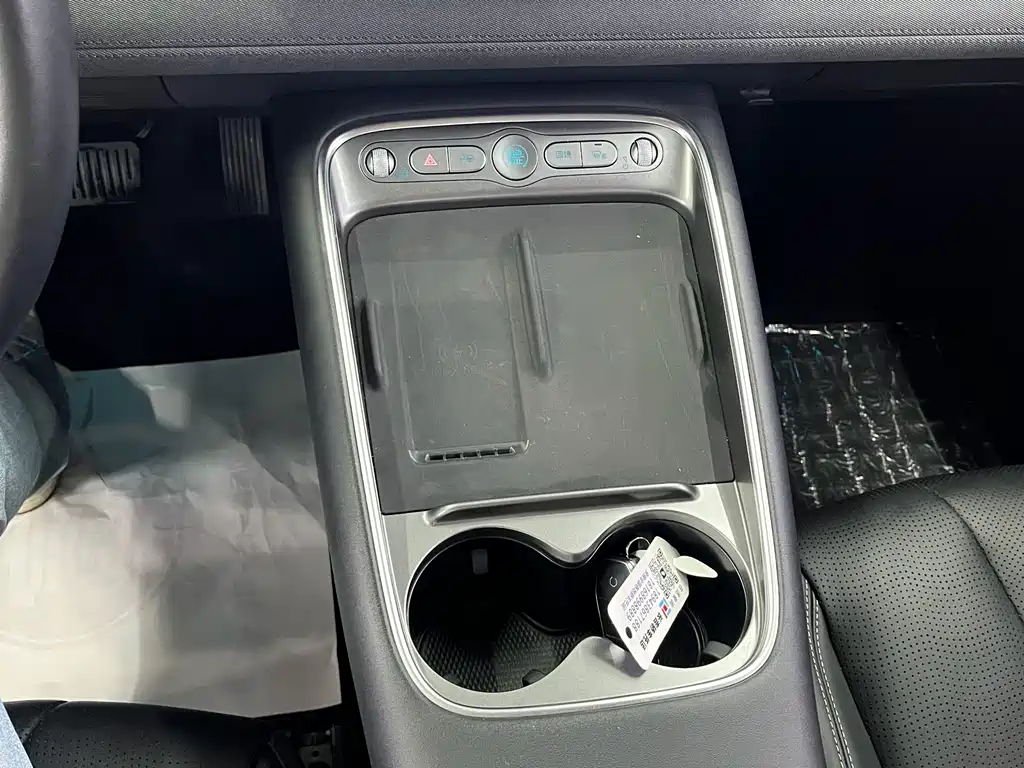 BYD Sealion 05 EV — миниатюра 12
