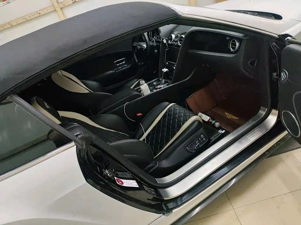 Bentley Continental — миниатюра 9