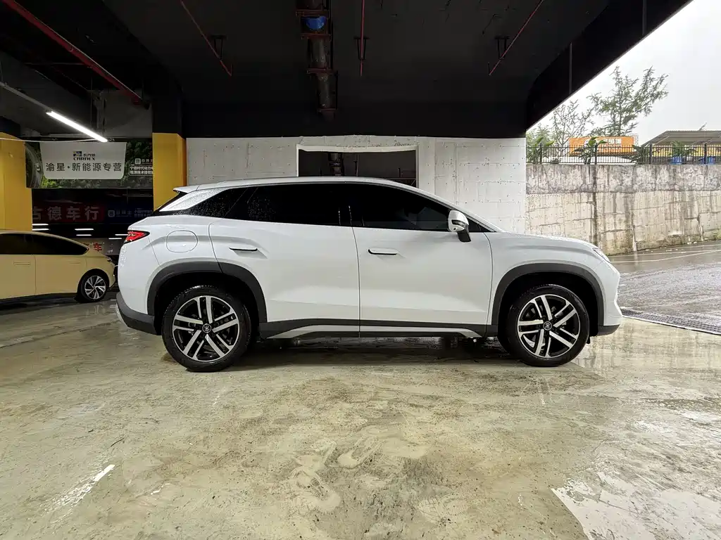 BYD Song L DM-i L DM-i 2024 112km