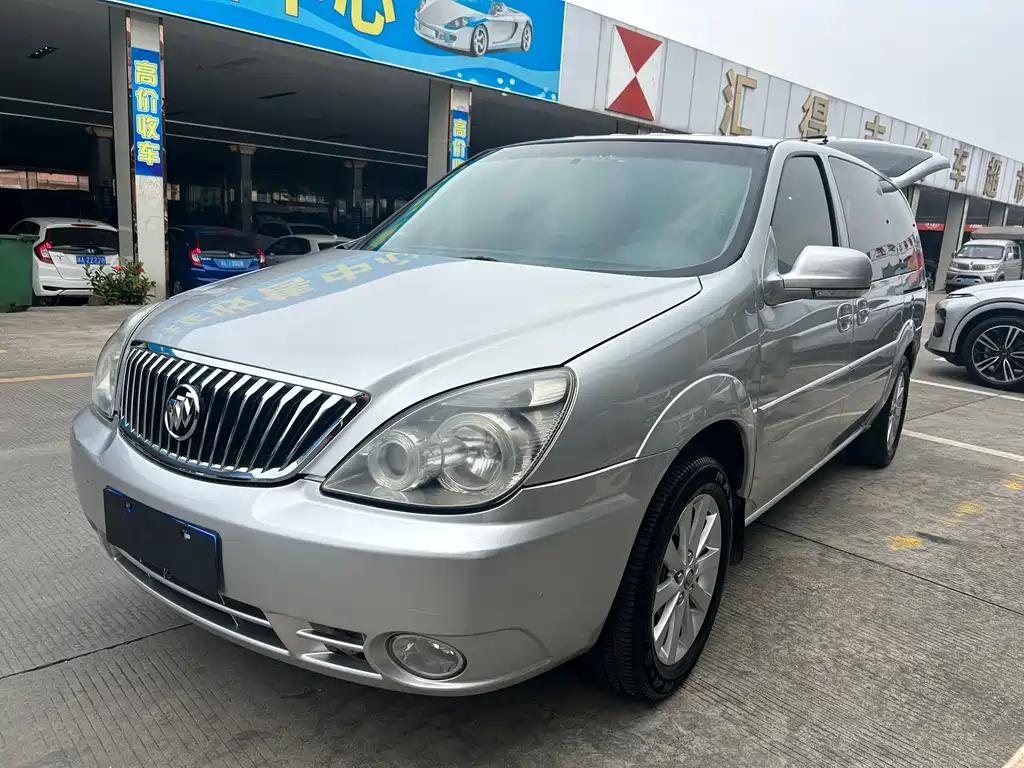 Buick GL8 2015