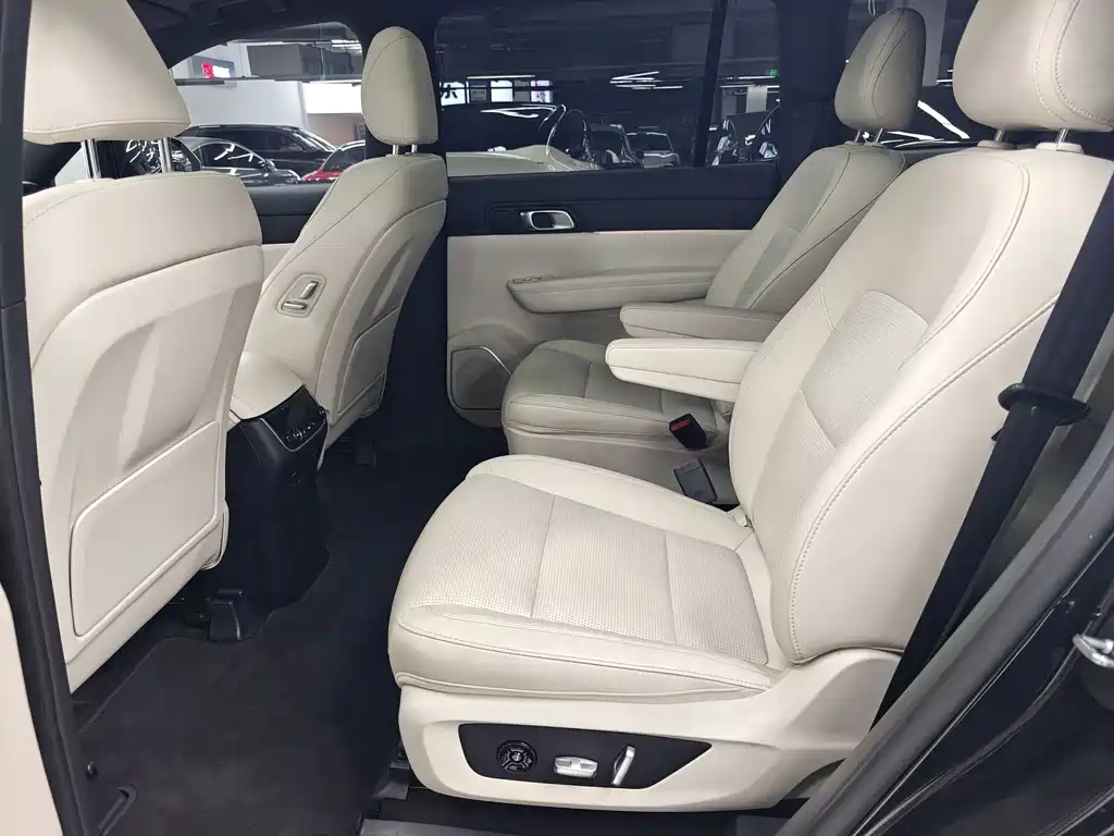 Li Auto Li ONE — миниатюра 7