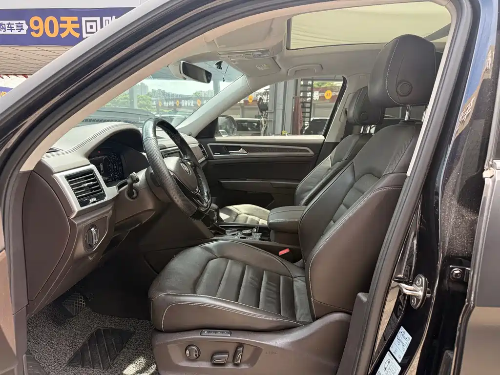 Volkswagen Teramont — миниатюра 5