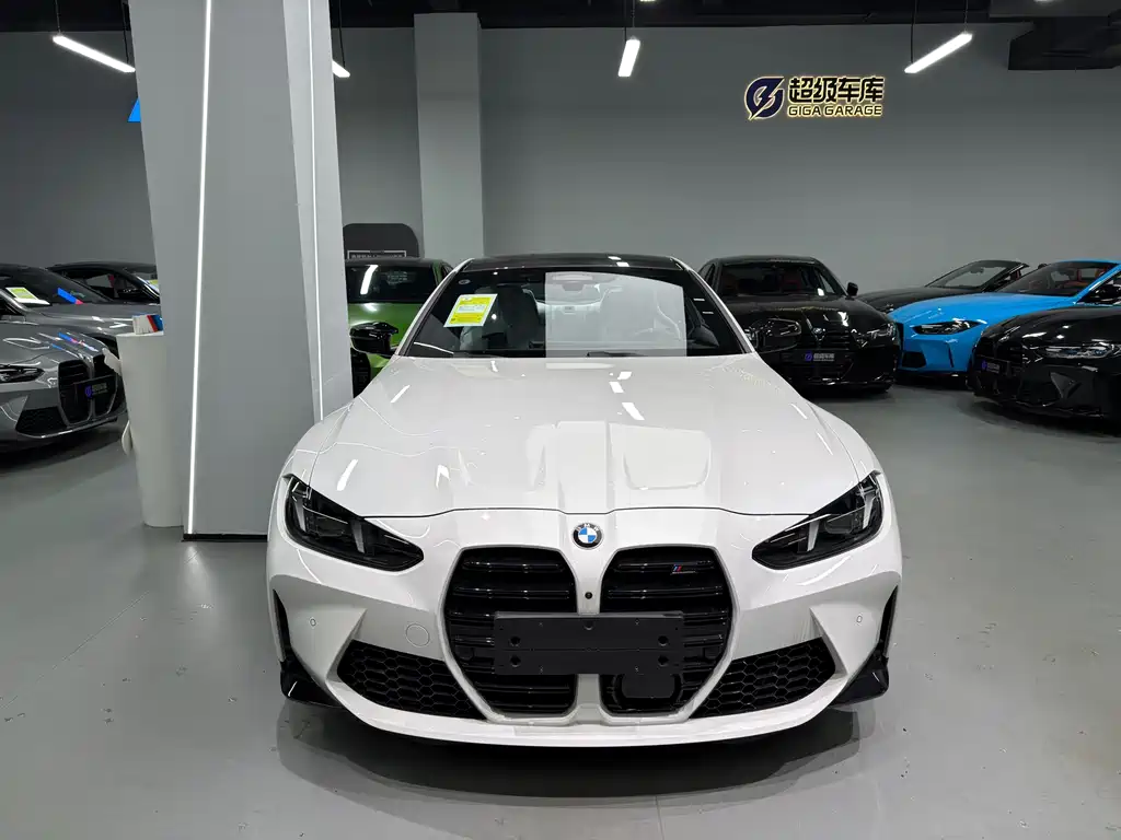 BMW M4 2024 M4 M xDrive