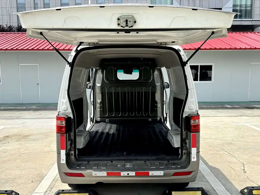 Jinbei X30 2021 1.5L VI SWC15M