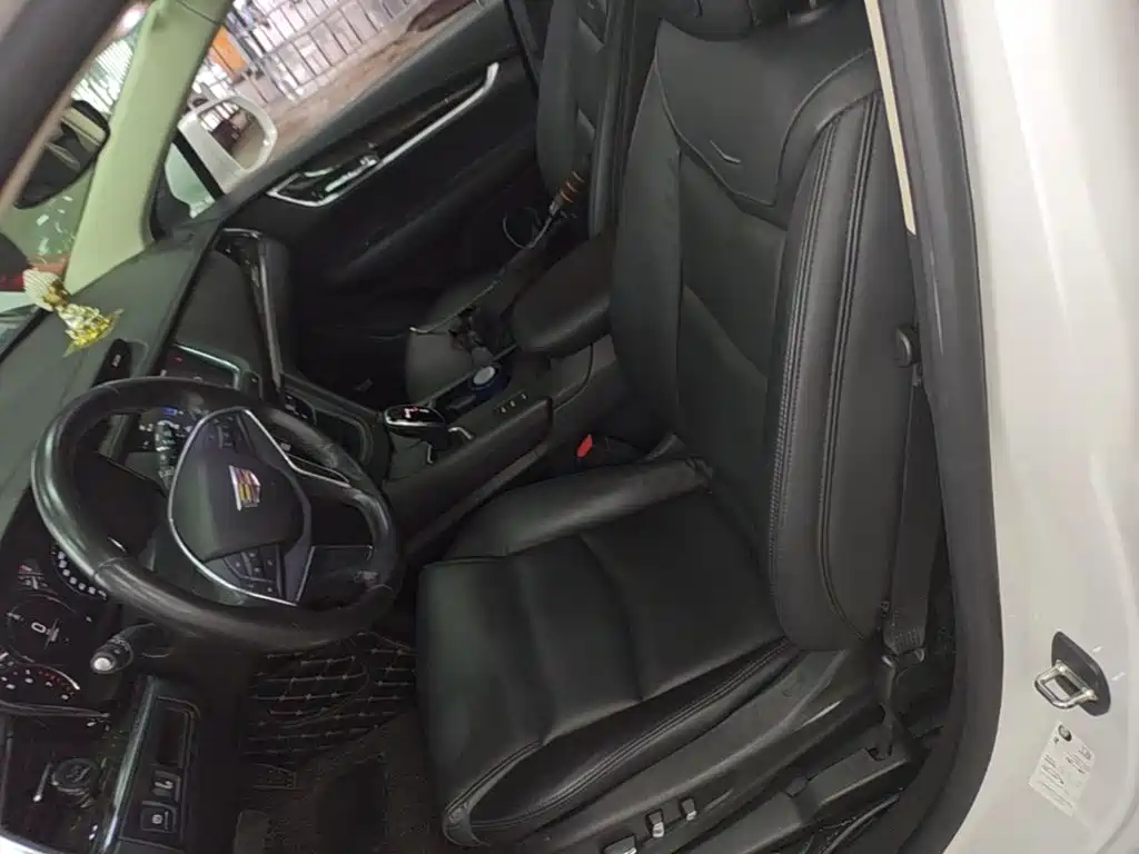 Cadillac XT5 — миниатюра 15