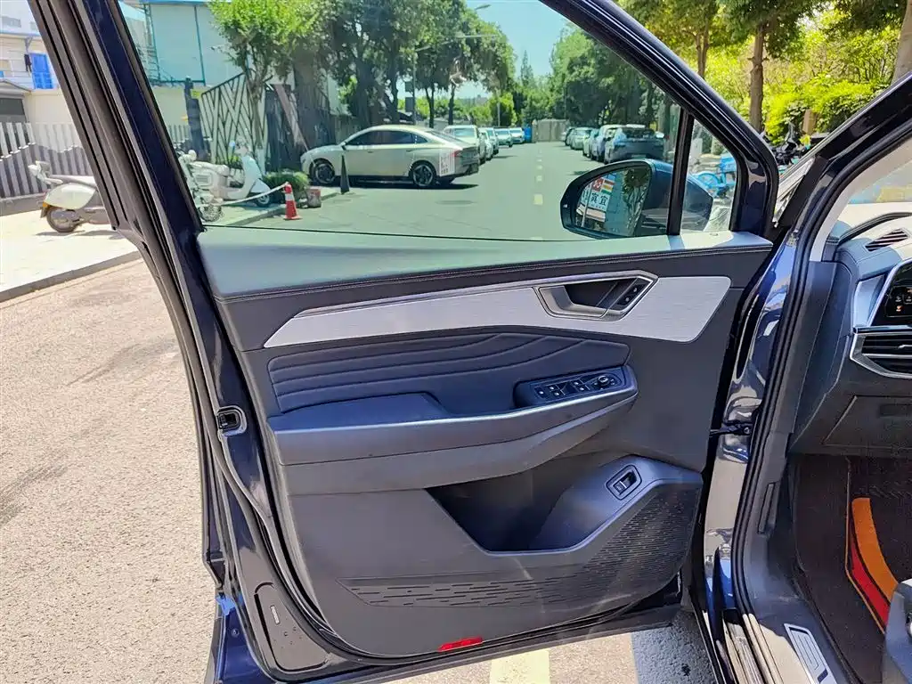 Volkswagen Viloran 2021 380TSI Luxury Pro