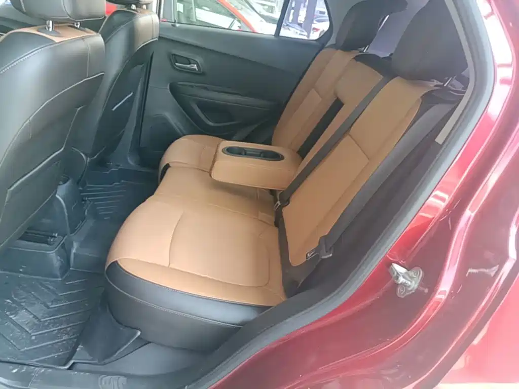 Chevrolet Trax — миниатюра 17