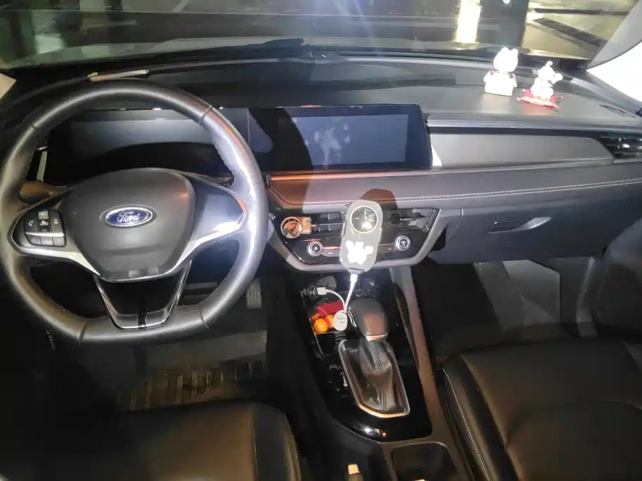 Ford Escort — миниатюра 12