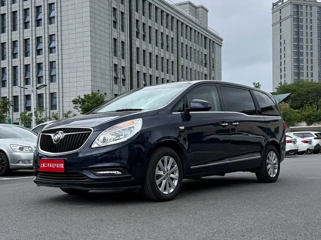 Buick GL8 — миниатюра 3