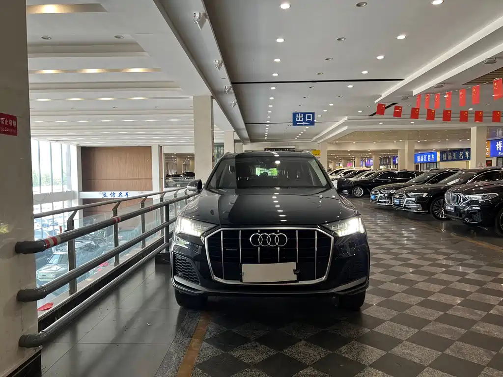 Audi Q7 2021 55 TFSI quattro S line Sport