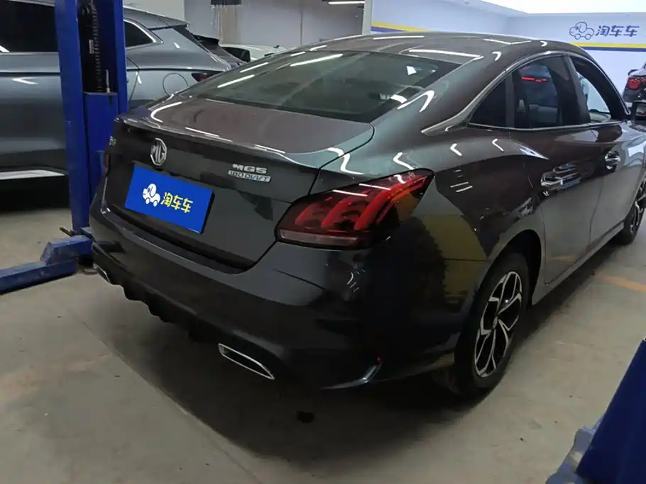 MG MG5 — миниатюра 3