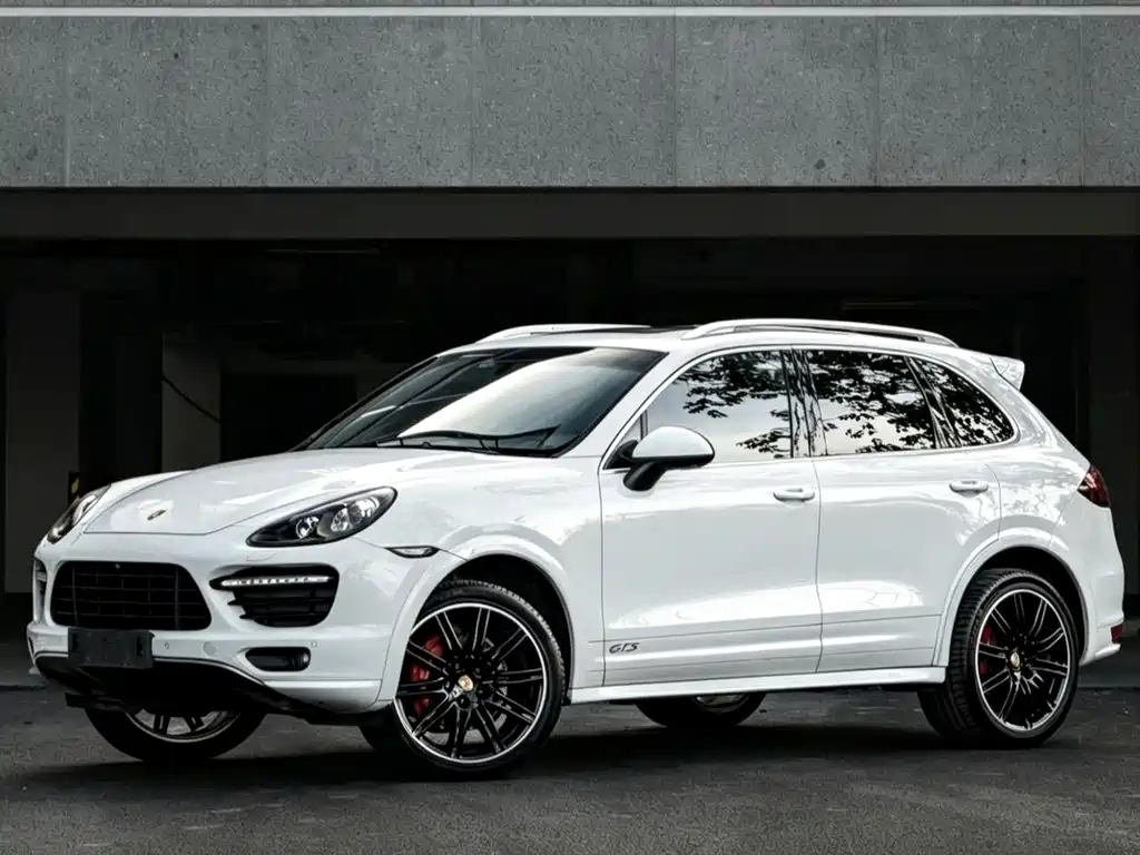 Porsche Cayenne 2014 Cayenne GTS 4.8L