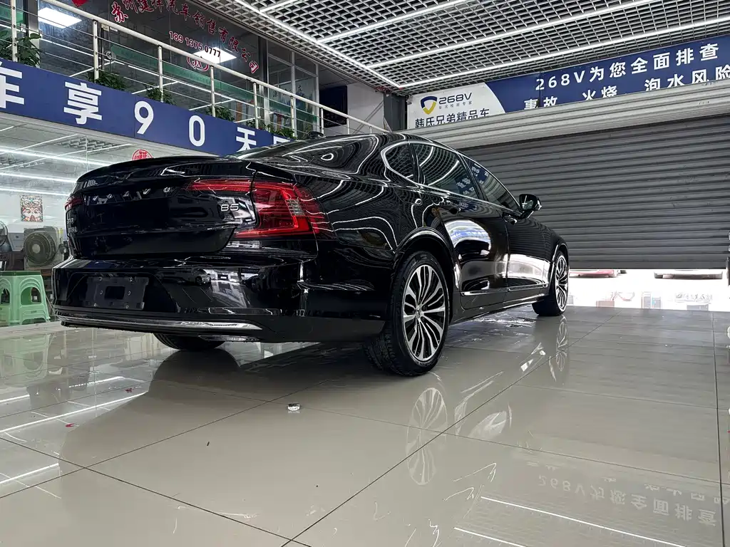 Volvo S90 — миниатюра 5