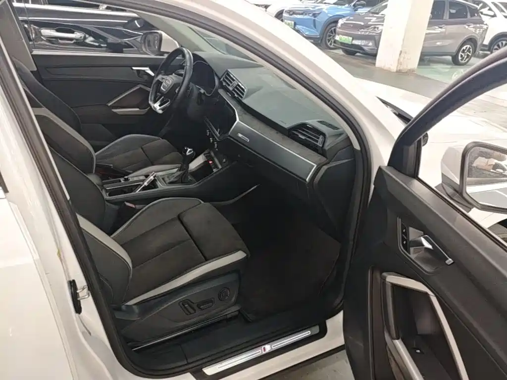 Audi Q3 — миниатюра 25
