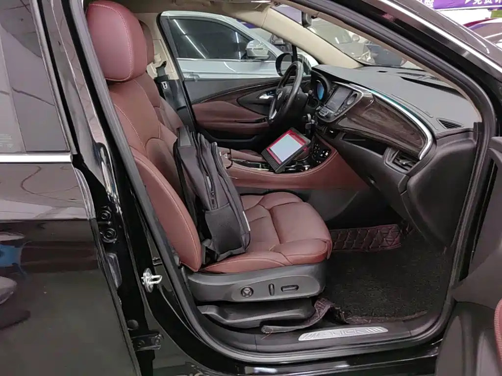Buick Envision Plus — миниатюра 25