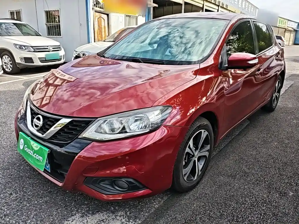 Nissan Tiida — миниатюра 2