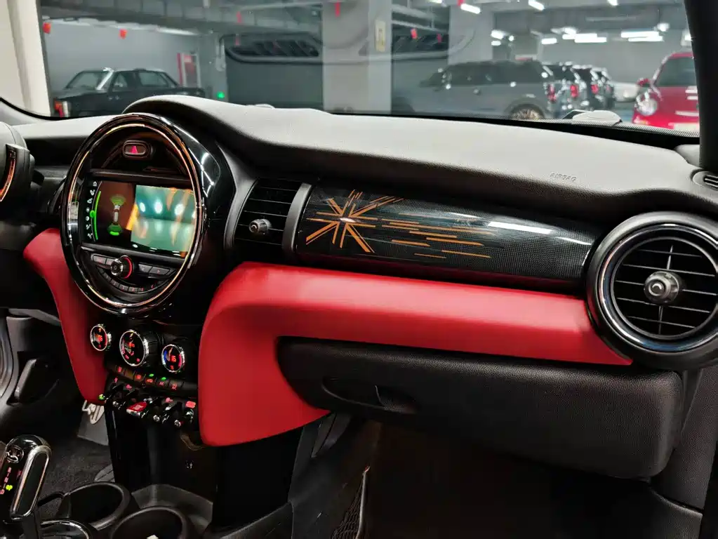 MINI Mini — миниатюра 28