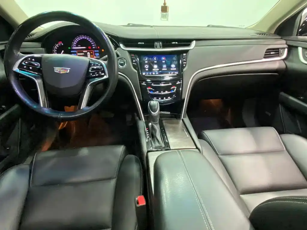 Cadillac XTS — миниатюра 5