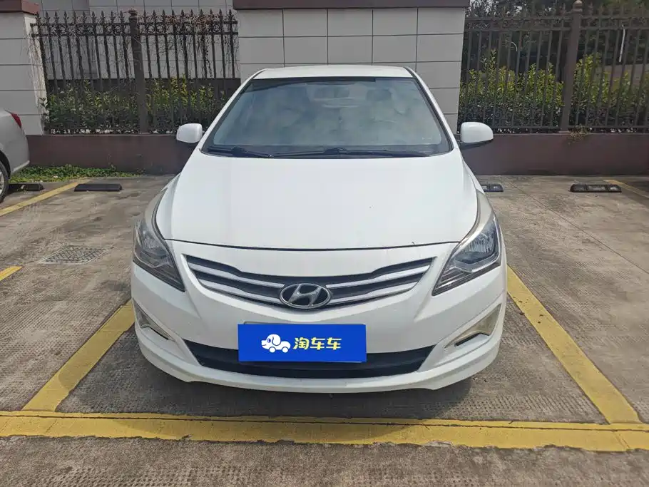 Hyundai Verna — миниатюра 2