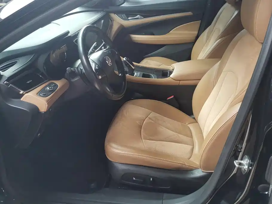Buick LaCrosse — миниатюра 9