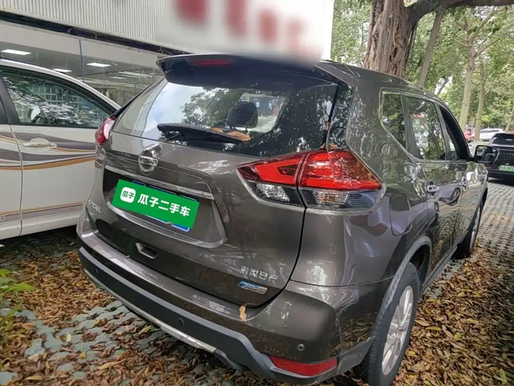 Nissan X-Trail — миниатюра 7