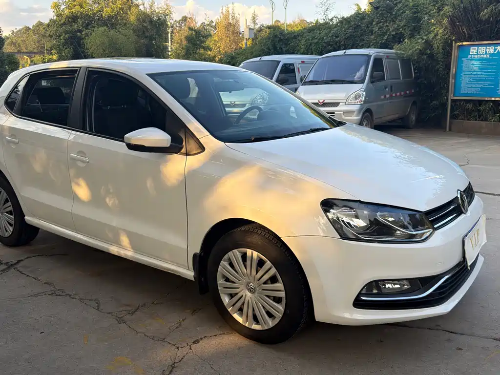Volkswagen Polo — миниатюра 18