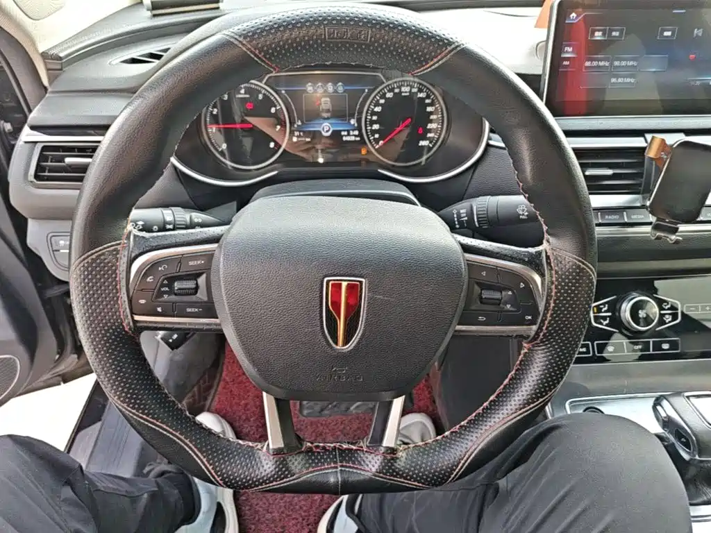 Hongqi Hongqi H5 — миниатюра 11