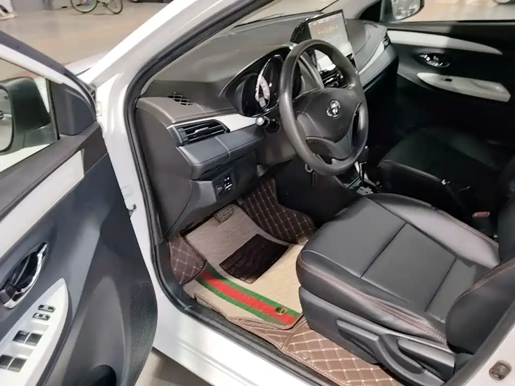 Toyota Vios — миниатюра 16