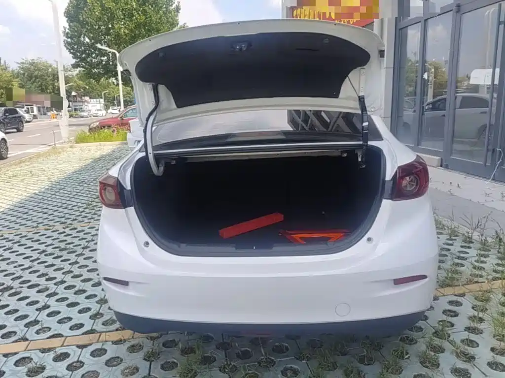 Mazda 3 Axela — миниатюра 19