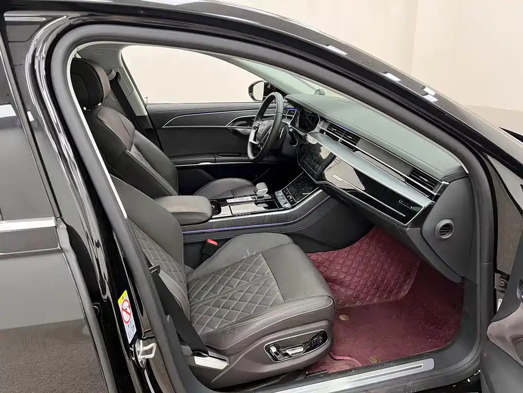 Audi A8 — миниатюра 33