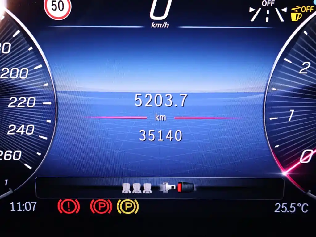 Mercedes-Benz GLE (Import) — миниатюра 15