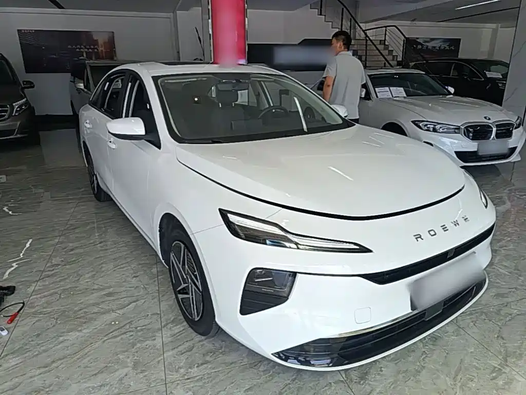 Roewe D6 — миниатюра 4