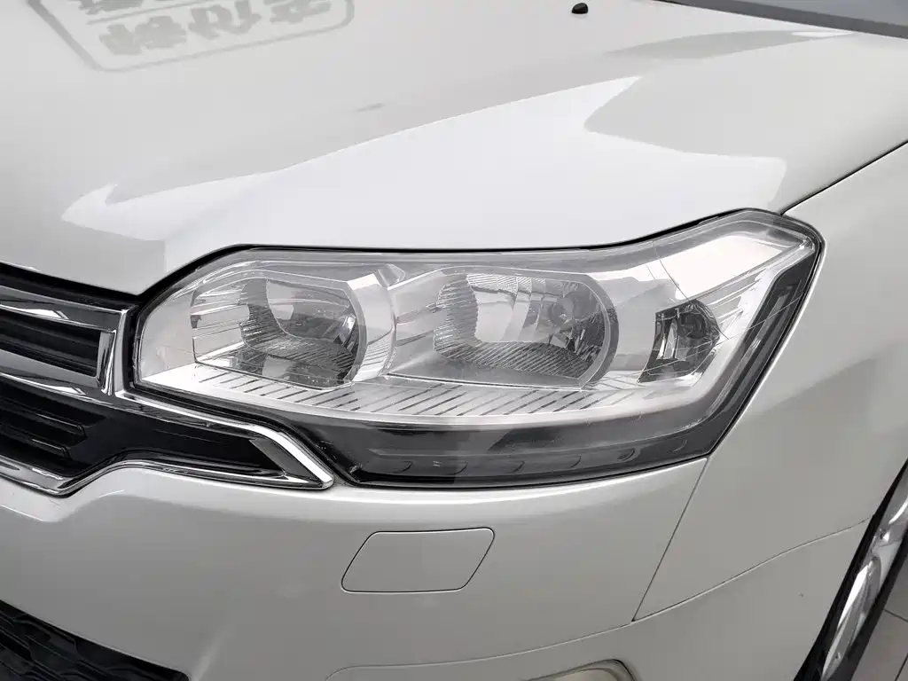 Citroen C5 — миниатюра 7