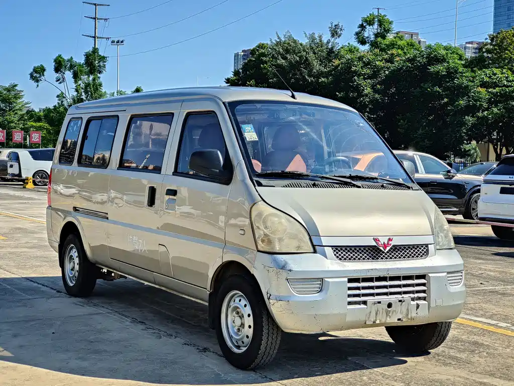 Wuling Rongguang — миниатюра 3