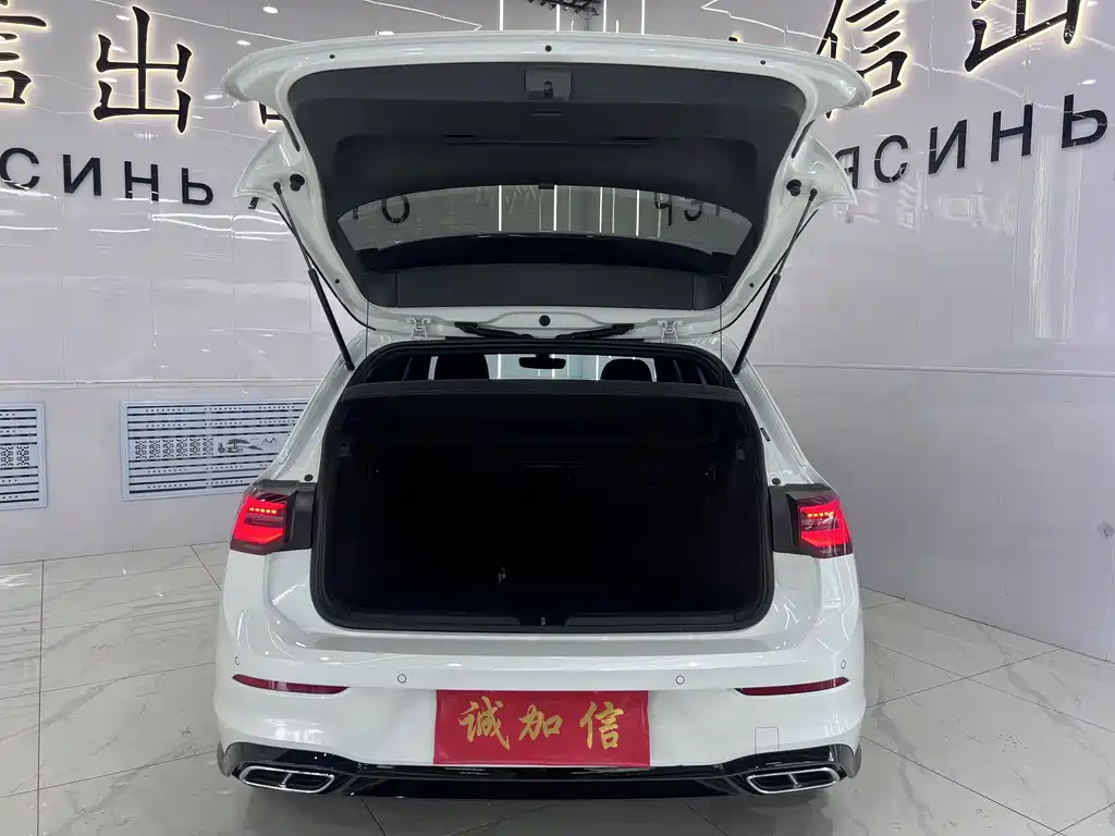 Volkswagen Golf — миниатюра 14
