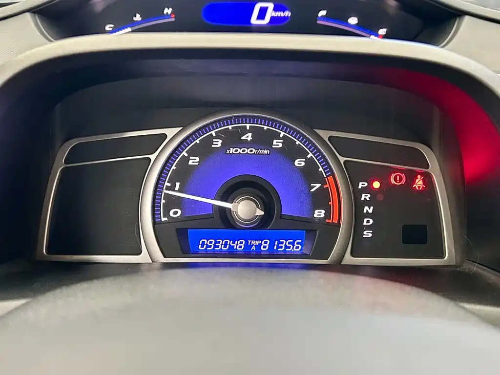 Honda Civic — миниатюра 13