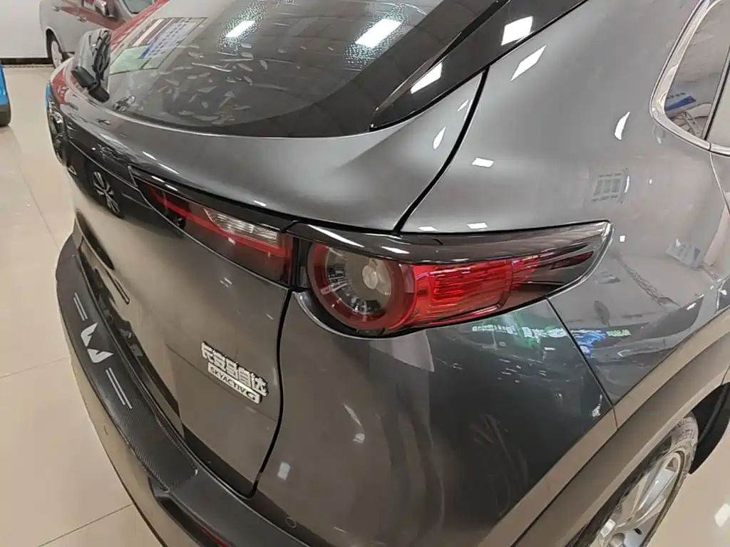 Mazda CX-30 — миниатюра 8