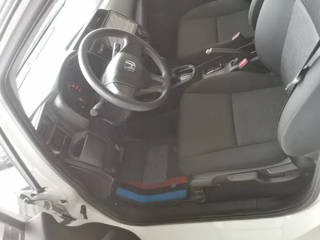 Honda Fit — миниатюра 15