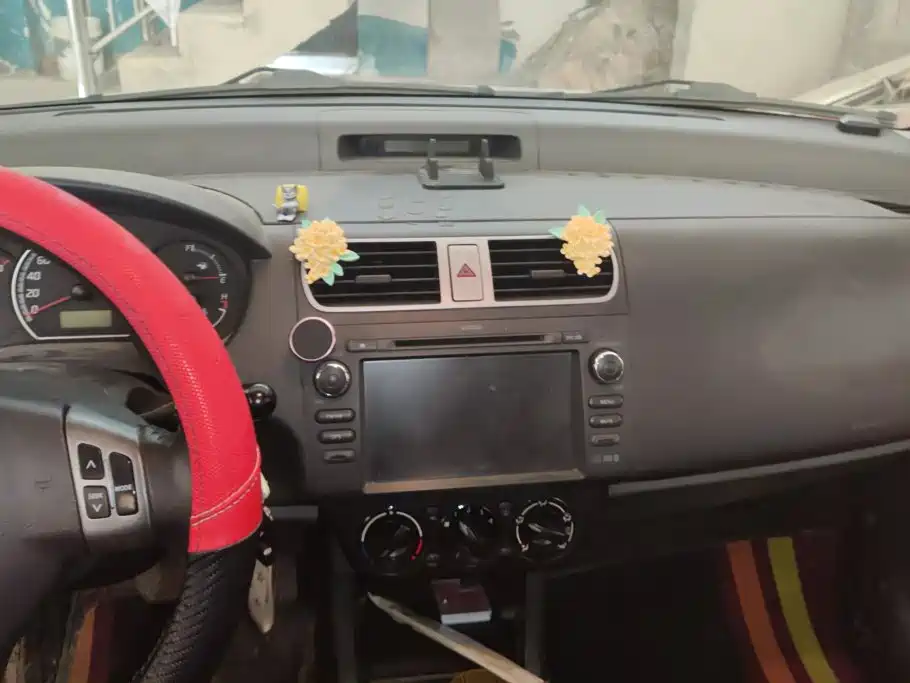 Suzuki Swift — миниатюра 13