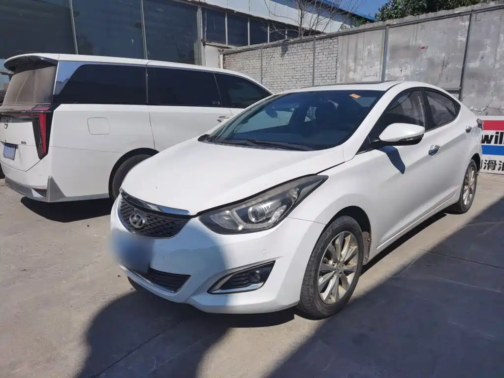 Hyundai Elantra Langdong — миниатюра 25