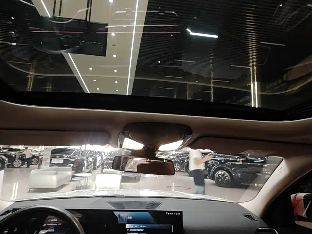 BMW i3 — миниатюра 18