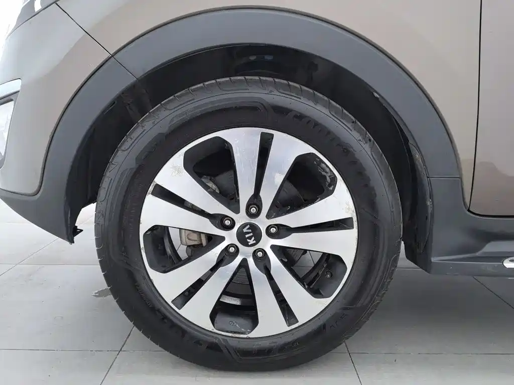 Kia Sportage — миниатюра 17