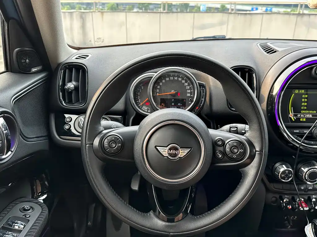 MINI Mini Countryman — миниатюра 11
