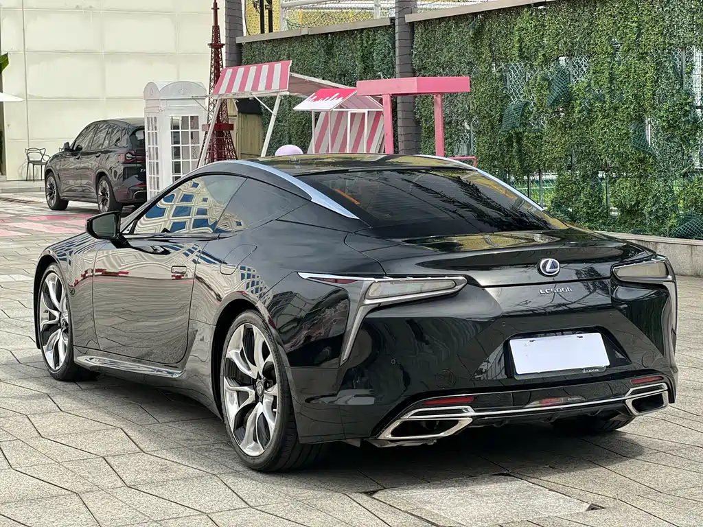 Lexus LC — миниатюра 4