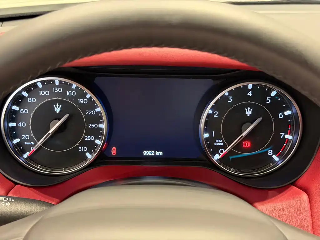 Maserati Ghibli — миниатюра 10